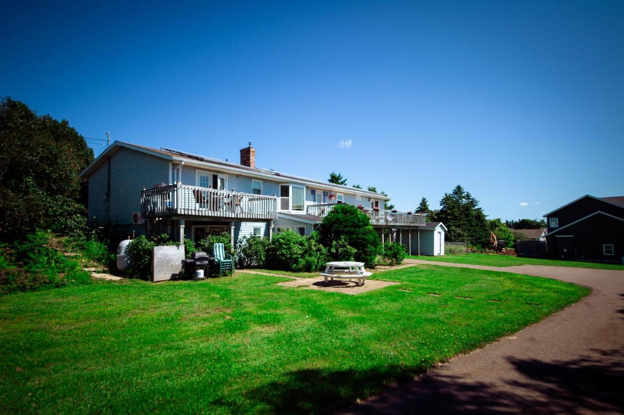Lee'S Ocean Peek B & B Stratford ภายนอก รูปภาพ